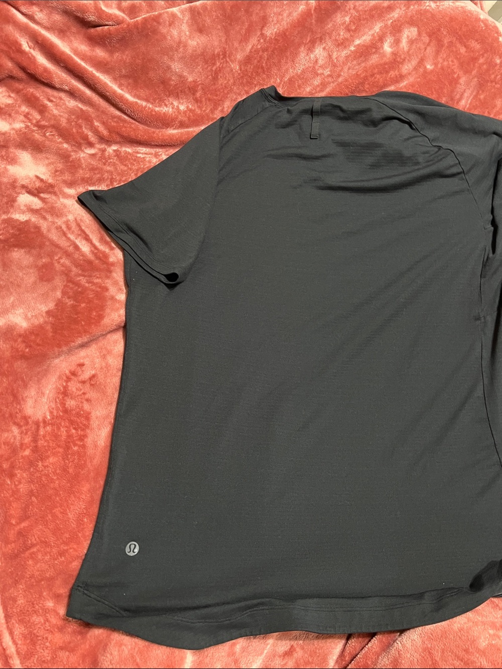 lululemon athletica Men’s Black Short Sleeve Athletic Tee